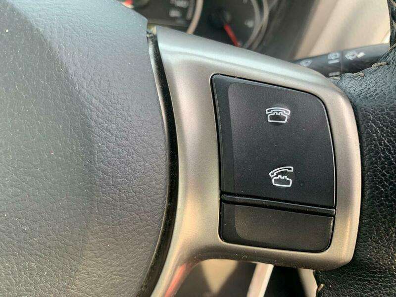 2015 TOYOTA YARIS 2015 TOYOTA YARIS