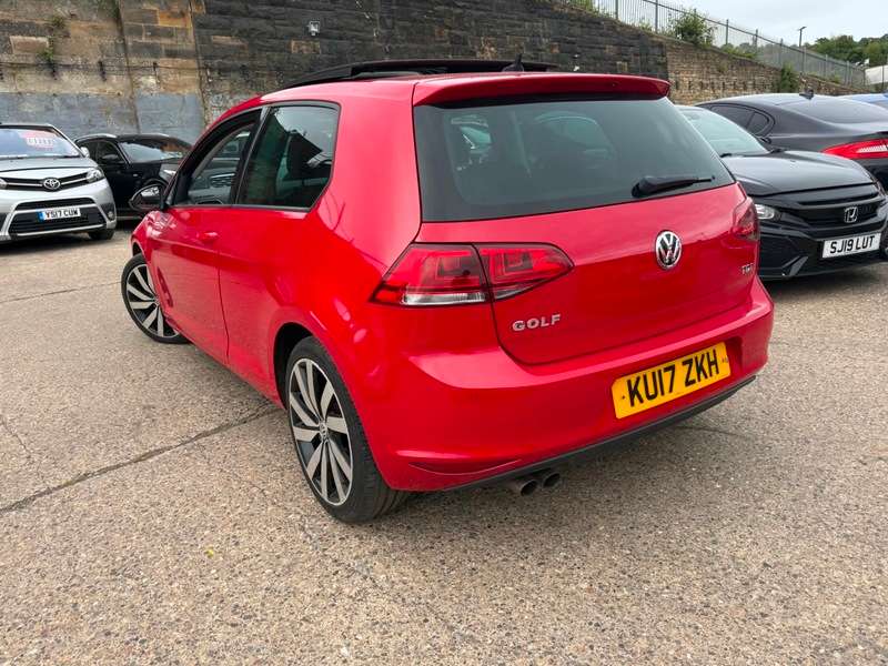 2017 VOLKSWAGEN GOLF 2017 VOLKSWAGEN GOLF