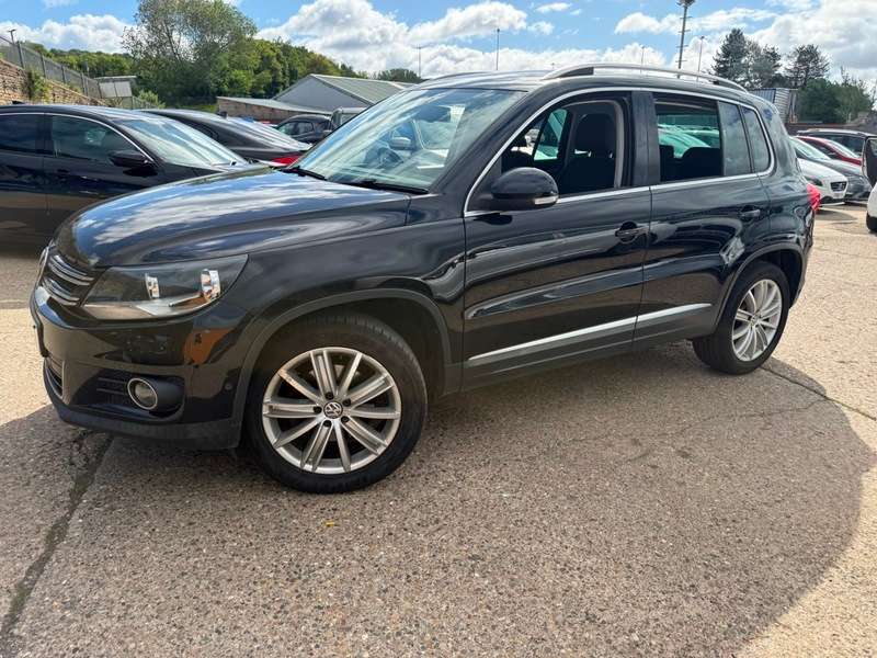 A 2016 VOLKSWAGEN TIGUAN MATCH EDITION TDI BMT 4MOTION A 2016 VOLKSWAGEN TIGUAN MATCH EDITION TDI BMT 4MOTION