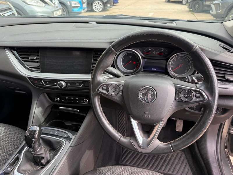 2017 VAUXHALL INSIGNIA 2017 VAUXHALL INSIGNIA