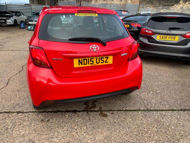 2015 TOYOTA YARIS 2015 TOYOTA YARIS