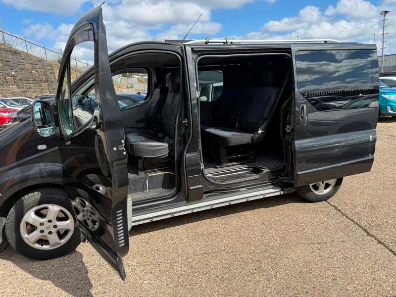 2011 RENAULT TRAFIC 2011 RENAULT TRAFIC