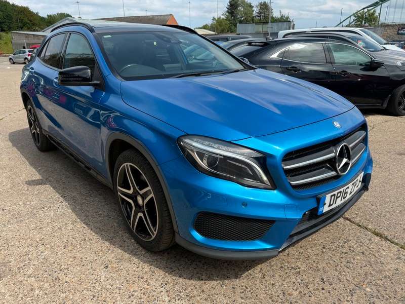 A 2016 MERCEDES-BENZ GLA CLASS GLA 220 D 4MATIC AMG LINE PREMIUM PLUS A 2016 MERCEDES-BENZ GLA CLASS GLA 220 D 4MATIC AMG LINE PREMIUM PLUS