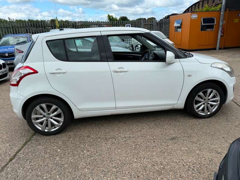2014 SUZUKI SWIFT 2014 SUZUKI SWIFT