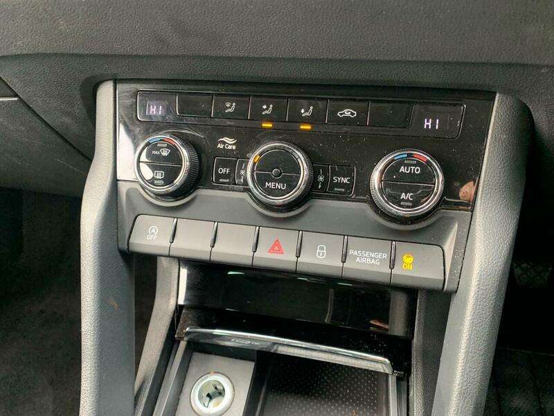 2018 SKODA KAROQ 2018 SKODA KAROQ