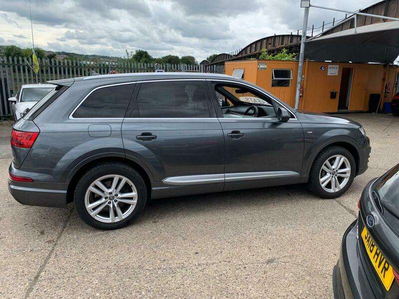 2017 AUDI Q7 2017 AUDI Q7
