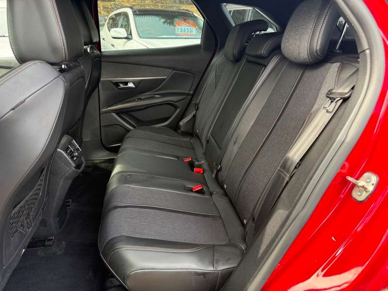 2018 PEUGEOT 3008 2018 PEUGEOT 3008