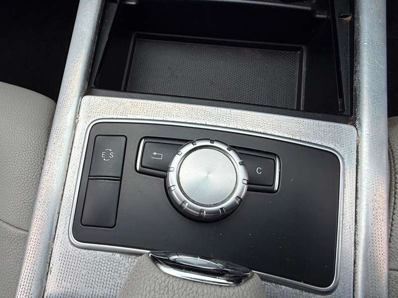2013 MERCEDES-BENZ E CLASS 2013 MERCEDES-BENZ E CLASS