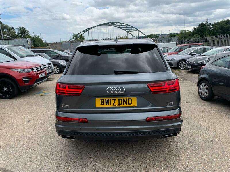 2017 AUDI Q7 2017 AUDI Q7