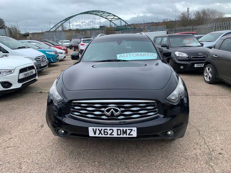 A 2012 INFINITI FX FX37 A 2012 INFINITI FX FX37