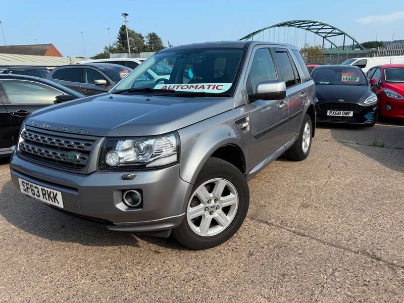 A 2013 LAND ROVER FREELANDER SD4 GS A 2013 LAND ROVER FREELANDER SD4 GS