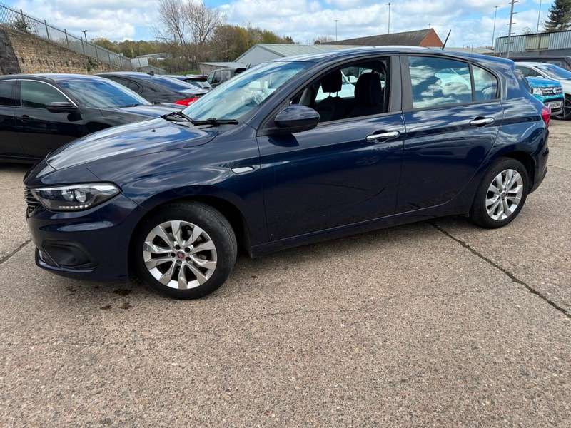 2017 FIAT TIPO 2017 FIAT TIPO