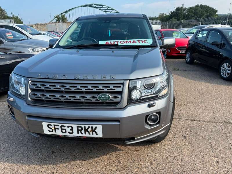 A 2013 LAND ROVER FREELANDER SD4 GS A 2013 LAND ROVER FREELANDER SD4 GS