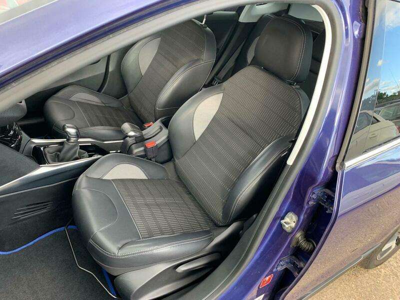 2014 PEUGEOT 2008 2014 PEUGEOT 2008