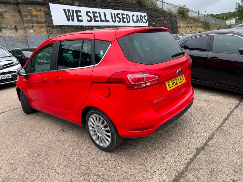 A 2012 FORD B-MAX TITANIUM TDCI A 2012 FORD B-MAX TITANIUM TDCI