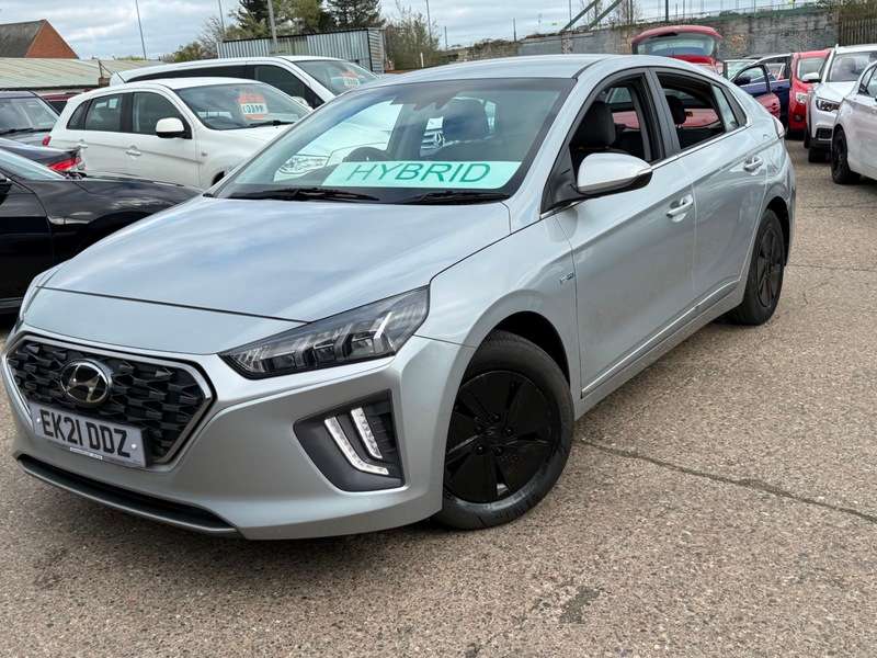 A 2021 HYUNDAI IONIQ PREMIUM A 2021 HYUNDAI IONIQ PREMIUM