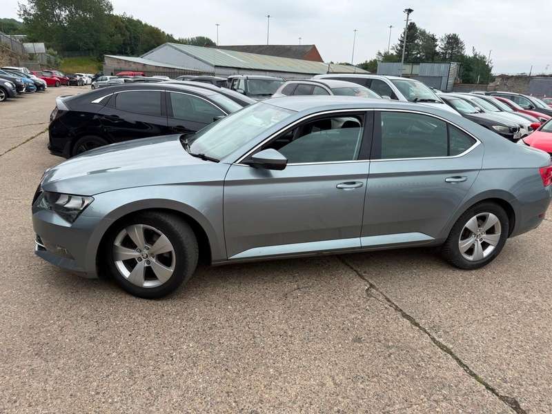 2016 SKODA SUPERB 2016 SKODA SUPERB