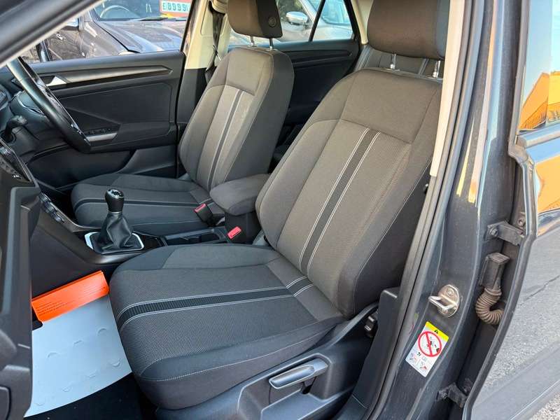 2019 VOLKSWAGEN T-ROC 2019 VOLKSWAGEN T-ROC