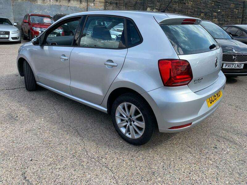 2015 VOLKSWAGEN POLO 2015 VOLKSWAGEN POLO