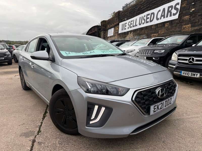 A 2021 HYUNDAI IONIQ PREMIUM A 2021 HYUNDAI IONIQ PREMIUM