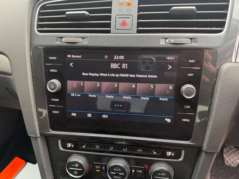 2019 VOLKSWAGEN GOLF 2019 VOLKSWAGEN GOLF