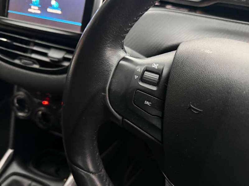 2018 PEUGEOT 2008 2018 PEUGEOT 2008