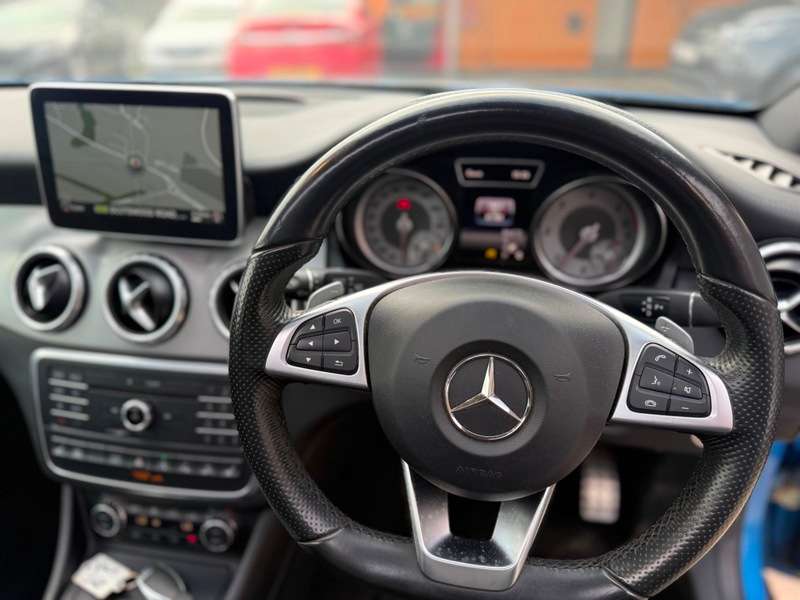 2016 MERCEDES-BENZ GLA CLASS 2016 MERCEDES-BENZ GLA CLASS
