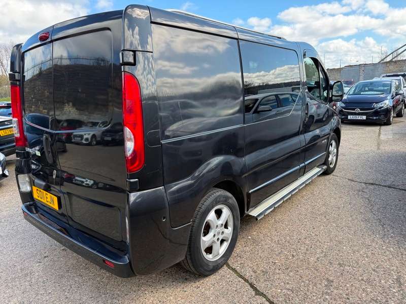2011 RENAULT TRAFIC 2011 RENAULT TRAFIC