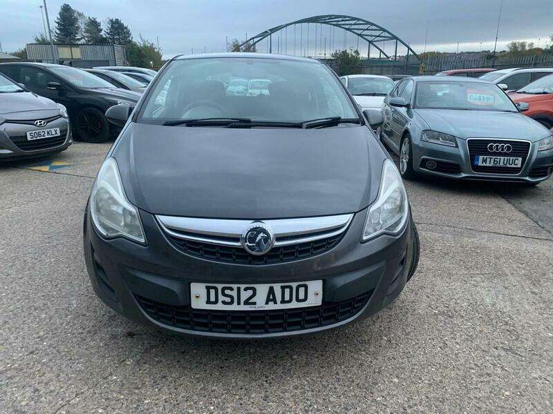 A 2012 VAUXHALL CORSA 1.4 16V Exclusiv Euro 5 3dr (A/C) A 2012 VAUXHALL CORSA 1.4 16V Exclusiv Euro 5 3dr (A/C)
