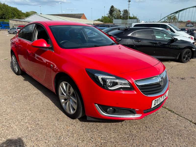 A 2017 VAUXHALL INSIGNIA 1.6 CDTi SRi Nav Euro 6 (s/s) 5dr A 2017 VAUXHALL INSIGNIA 1.6 CDTi SRi Nav Euro 6 (s/s) 5dr