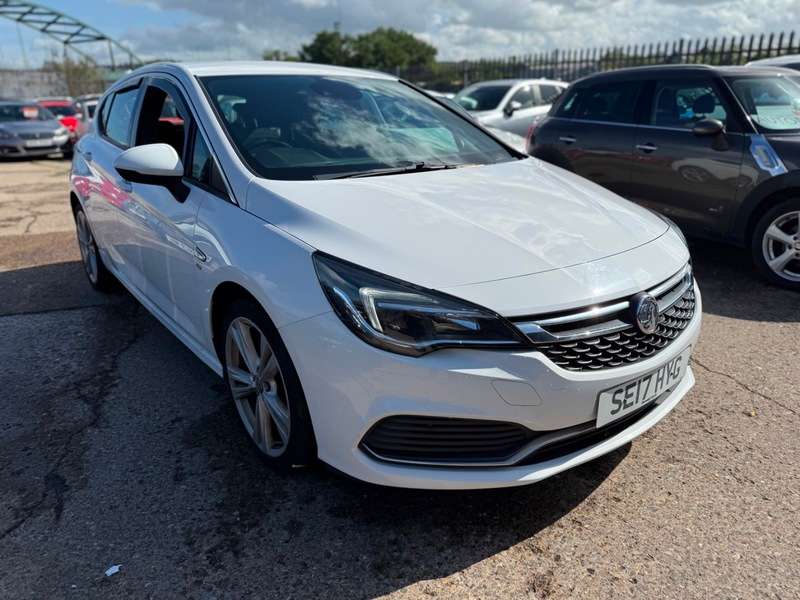 A 2017 VAUXHALL ASTRA SRI VX-LINE NAV A 2017 VAUXHALL ASTRA SRI VX-LINE NAV