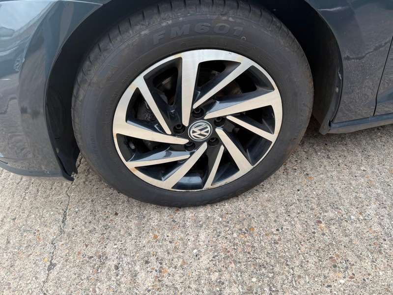 2019 VOLKSWAGEN GOLF 2019 VOLKSWAGEN GOLF