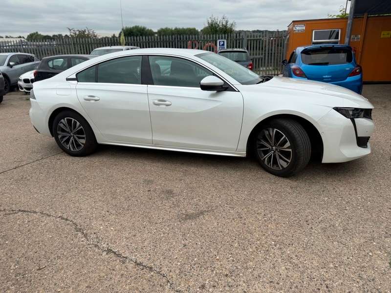 2021 PEUGEOT 508 2021 PEUGEOT 508