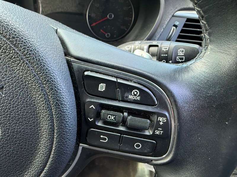 A 2016 KIA OPTIMA CRDI 3 ISG A 2016 KIA OPTIMA CRDI 3 ISG