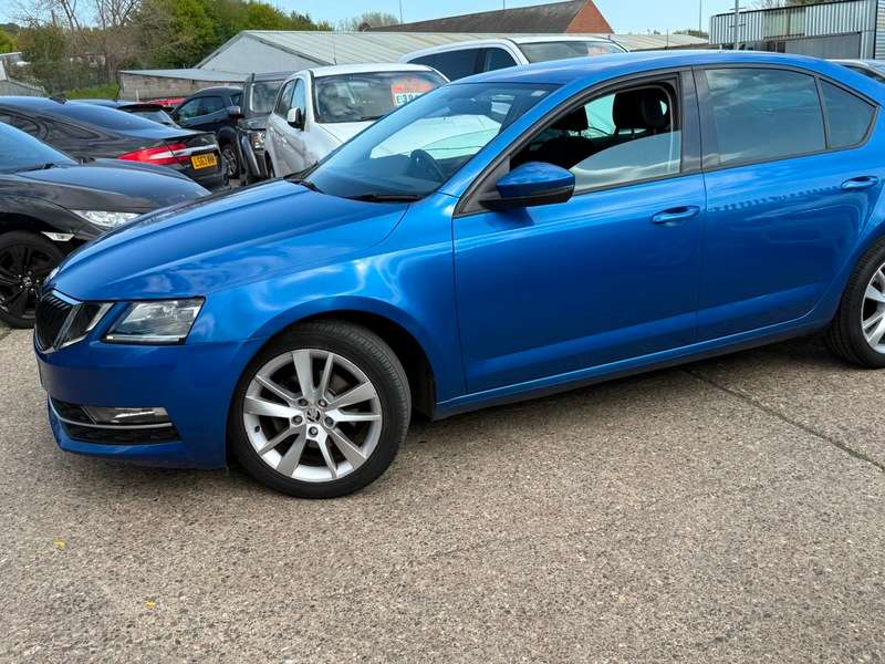 A 2017 SKODA OCTAVIA SE L TSI A 2017 SKODA OCTAVIA SE L TSI