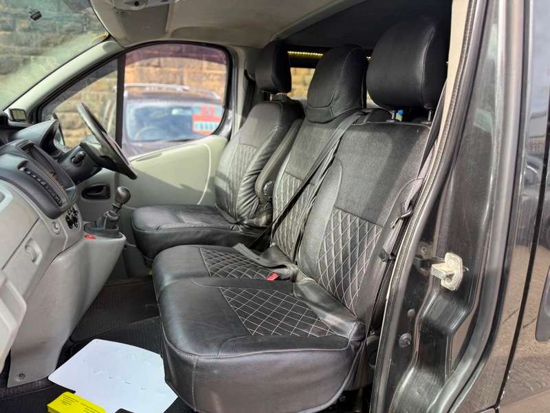 2011 RENAULT TRAFIC 2011 RENAULT TRAFIC