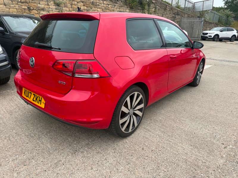 2017 VOLKSWAGEN GOLF 2017 VOLKSWAGEN GOLF