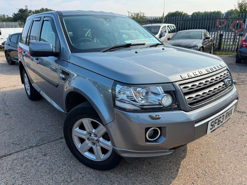 A 2013 LAND ROVER FREELANDER SD4 GS A 2013 LAND ROVER FREELANDER SD4 GS