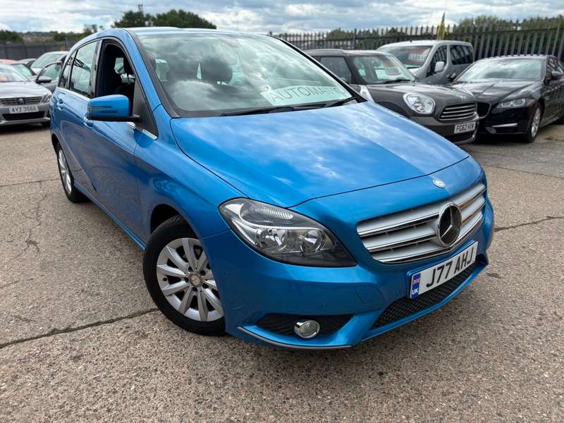 A 2014 MERCEDES-BENZ B CLASS B180 CDI BLUEEFFICIENCY SE A 2014 MERCEDES-BENZ B CLASS B180 CDI BLUEEFFICIENCY SE