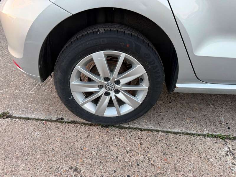 2015 VOLKSWAGEN POLO 2015 VOLKSWAGEN POLO