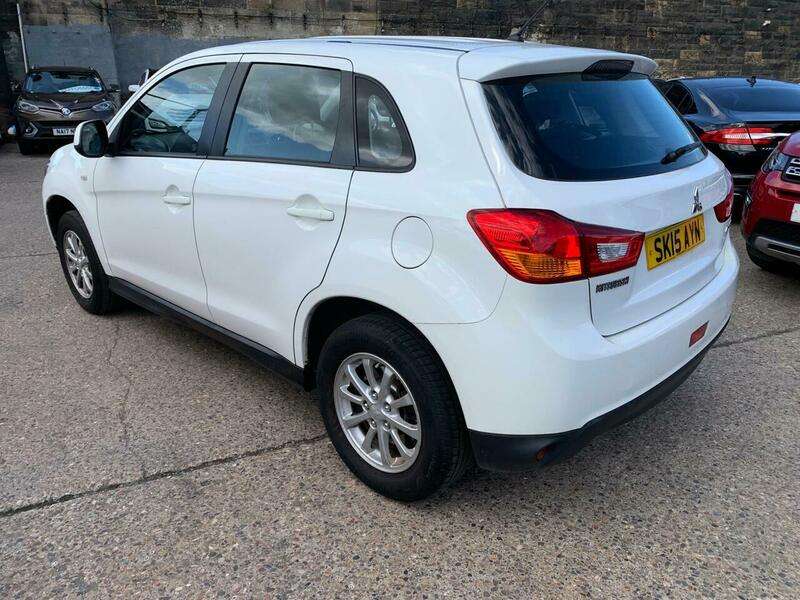 A 2015 MITSUBISHI ASX 1.6 2 Euro 5 5dr A 2015 MITSUBISHI ASX 1.6 2 Euro 5 5dr