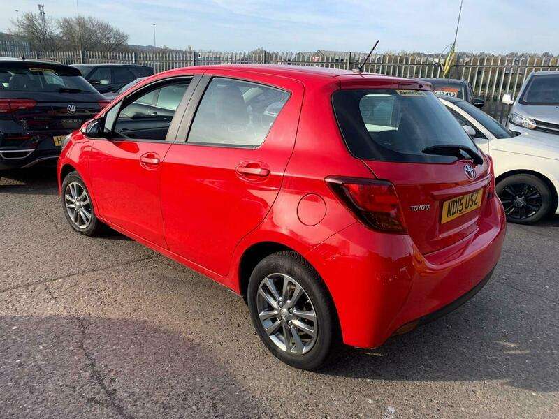 2015 TOYOTA YARIS 2015 TOYOTA YARIS