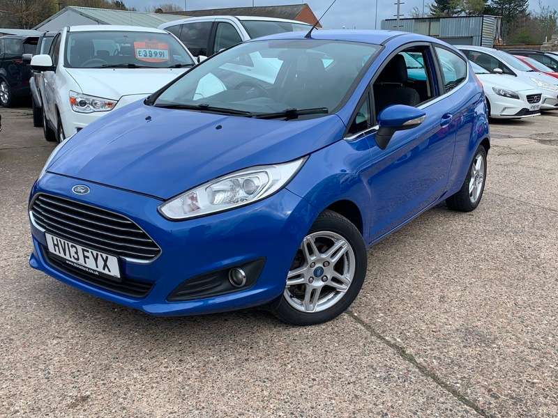 A 2013 FORD FIESTA ZETEC A 2013 FORD FIESTA ZETEC