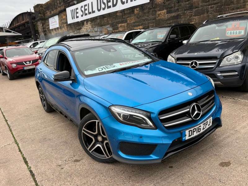 A 2016 MERCEDES-BENZ GLA CLASS GLA 220 D 4MATIC AMG LINE PREMIUM PLUS A 2016 MERCEDES-BENZ GLA CLASS GLA 220 D 4MATIC AMG LINE PREMIUM PLUS