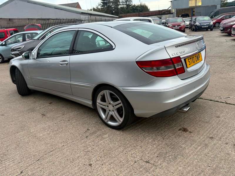 A 2010 MERCEDES-BENZ C CLASS 1.8 CLC180K Sport Coupe Euro 4 3dr A 2010 MERCEDES-BENZ C CLASS 1.8 CLC180K Sport Coupe Euro 4 3dr