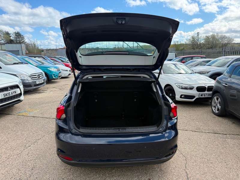 2017 FIAT TIPO 2017 FIAT TIPO