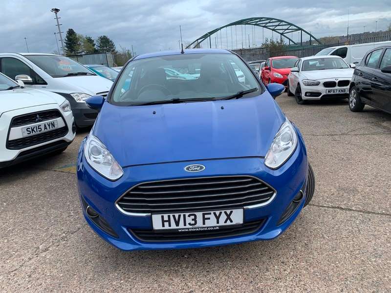 A 2013 FORD FIESTA ZETEC A 2013 FORD FIESTA ZETEC