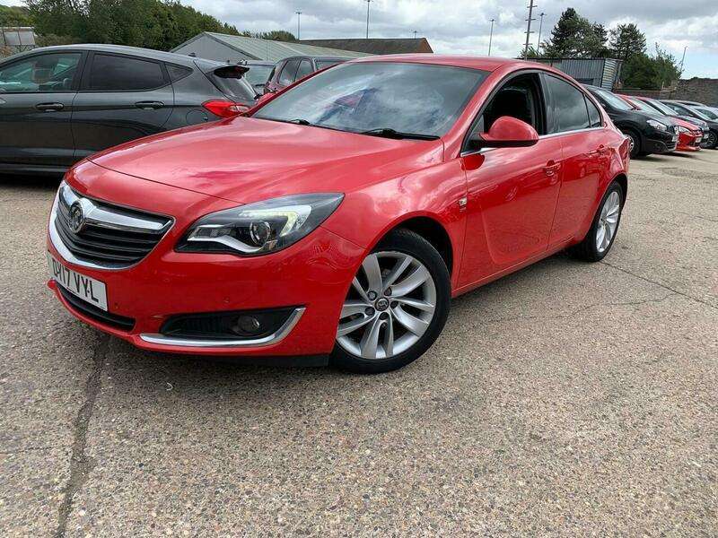 A 2017 VAUXHALL INSIGNIA 1.6 CDTi SRi Nav Euro 6 (s/s) 5dr A 2017 VAUXHALL INSIGNIA 1.6 CDTi SRi Nav Euro 6 (s/s) 5dr
