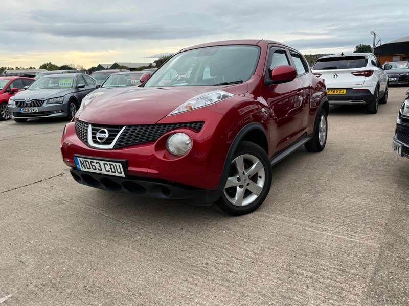 A 2013 NISSAN JUKE 1.6 Visia Euro 5 5dr A 2013 NISSAN JUKE 1.6 Visia Euro 5 5dr