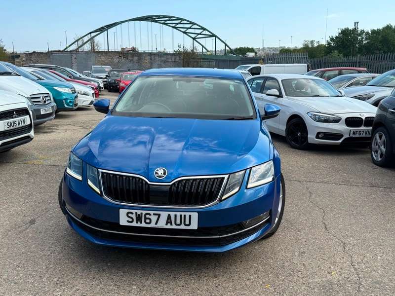 A 2017 SKODA OCTAVIA SE L TSI A 2017 SKODA OCTAVIA SE L TSI